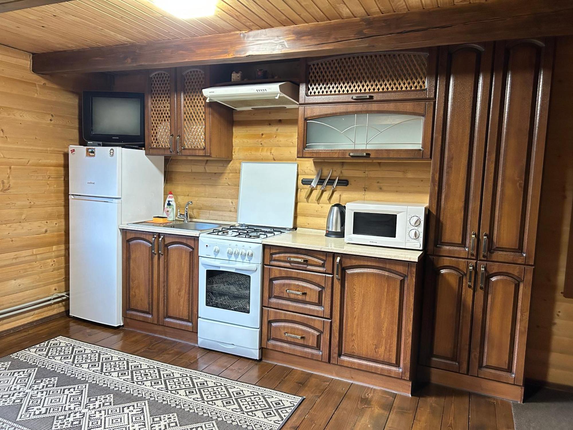 Guest House Kaspiy Bukovel Dış mekan fotoğraf