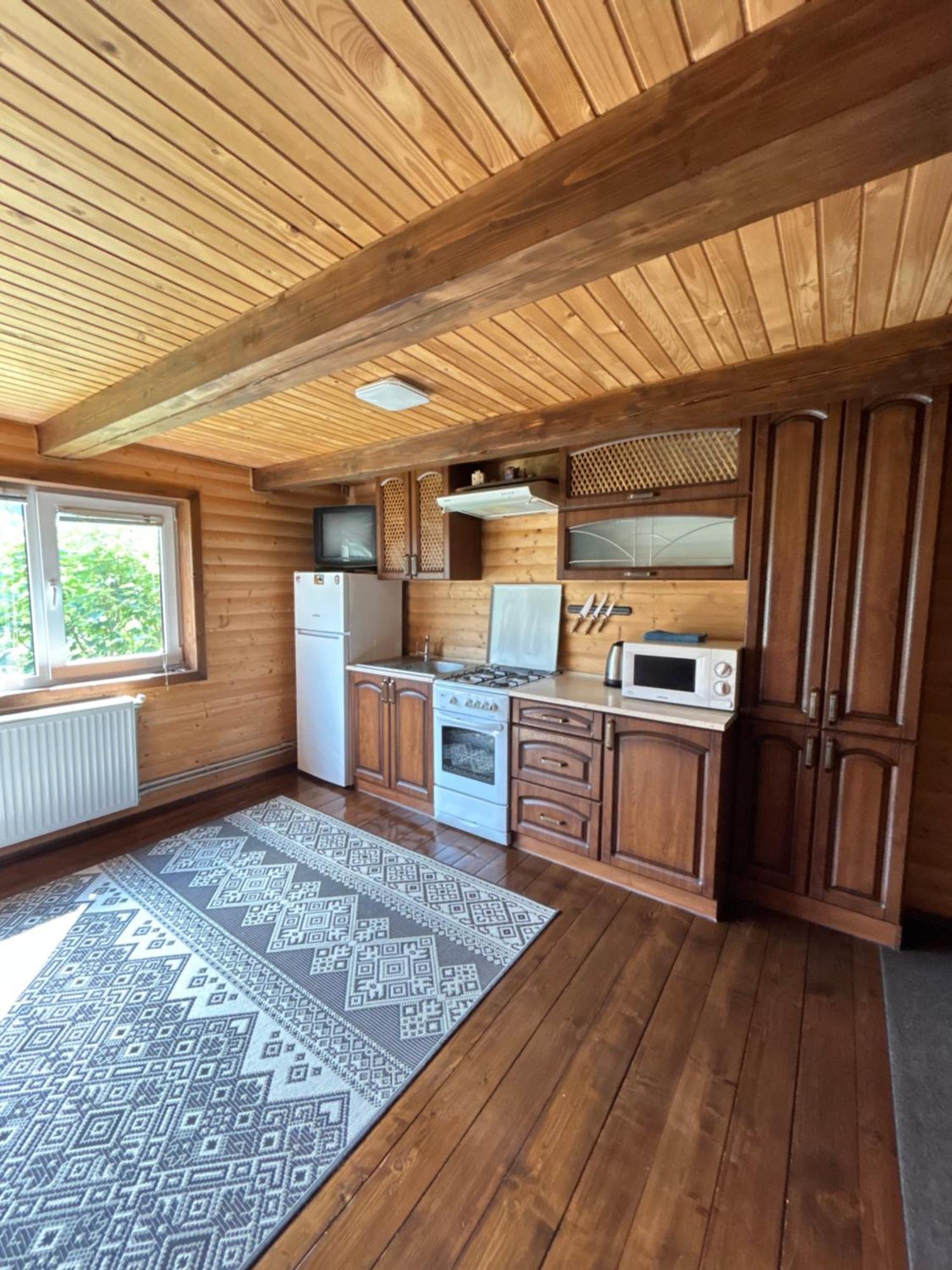 Guest House Kaspiy Bukovel Dış mekan fotoğraf